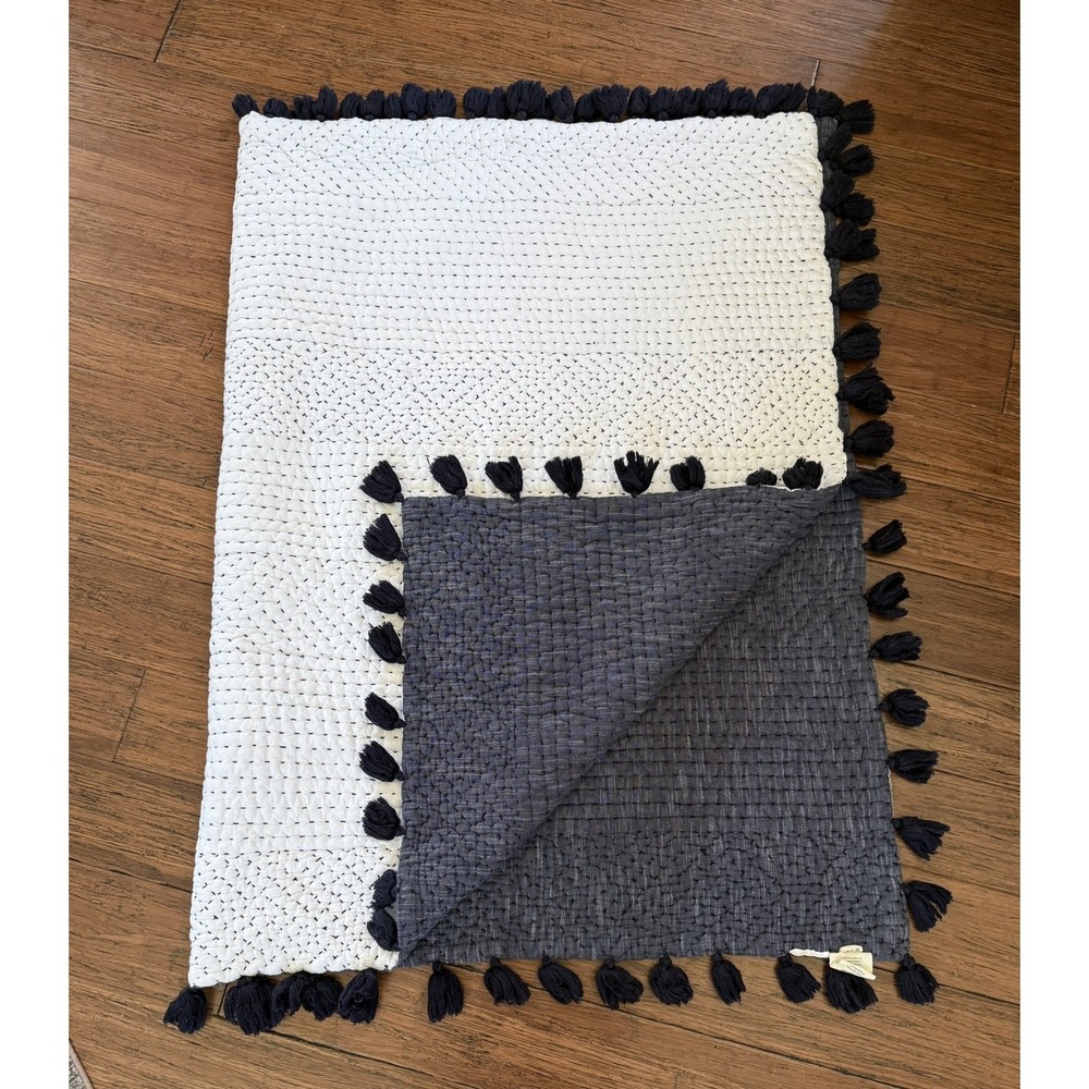 John Robshaw Sahati throw 50 x 70 Navy and‎ White Hand stitched quilted tassels